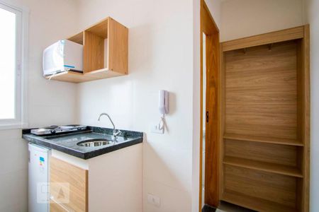Quarto/Cozinha de kitnet/studio para alugar com 1 quarto, 10m² em Vila São Pedro, Santo André