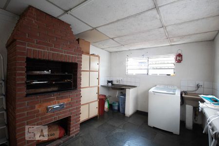 Casa para alugar com 205m², 4 quartos e 1 vaga Casa para alugar com 205m², 4 quartos e 1 vagaÁrea de Serviço