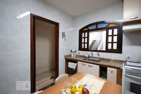 Casa para alugar com 205m², 4 quartos e 1 vaga Casa para alugar com 205m², 4 quartos e 1 vagaCozinha