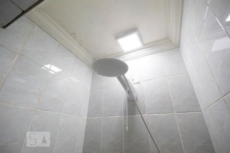 Casa para alugar com 205m², 4 quartos e 1 vaga Casa para alugar com 205m², 4 quartos e 1 vagaBanheiro