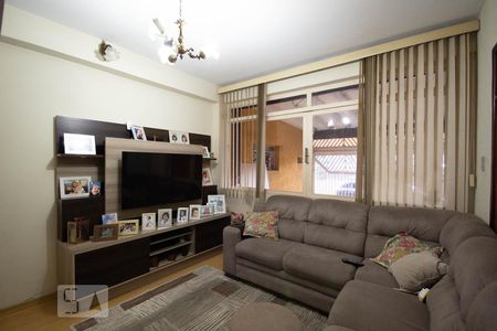 Sala de casa para alugar com 4 quartos, 70m² em Centro, Osasco