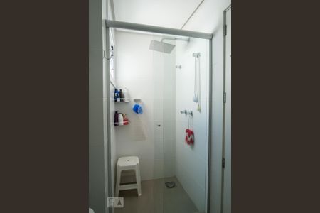 Casa de condomínio à venda com 211m², 3 quartos e 4 vagas Casa de condomínio à venda com 211m², 3 quartos e 4 vagasBanheiro da Suíte 3