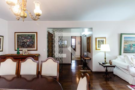 Sala de apartamento à venda com 3 quartos, 166m² em Moema, São Paulo