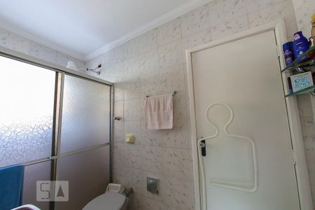 Casa à venda com 300m², 8 quartos e 2 vagas Casa à venda com 300m², 8 quartos e 2 vagasBanheiro da Suite