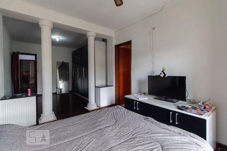 Casa à venda com 260m², 6 quartos e 2 vagasQuarto 1