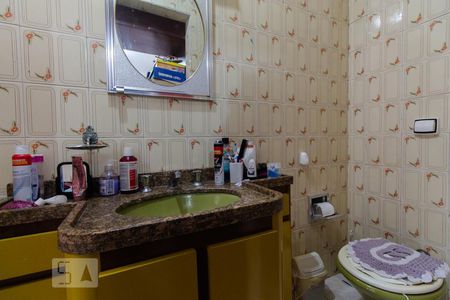 Casa à venda com 260m², 6 quartos e 2 vagasBanheiro do quarto 3 - casa 2