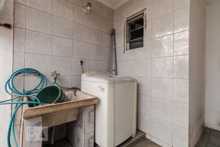 Casa à venda com 260m², 6 quartos e 2 vagasÁrea de serviço