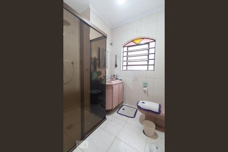 Casa à venda com 260m², 6 quartos e 2 vagasBanheiro
