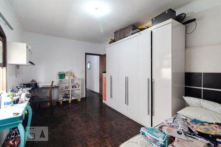 Casa à venda com 260m², 6 quartos e 2 vagasQuarto 2