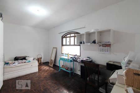 Casa à venda com 260m², 6 quartos e 2 vagasQuarto 2