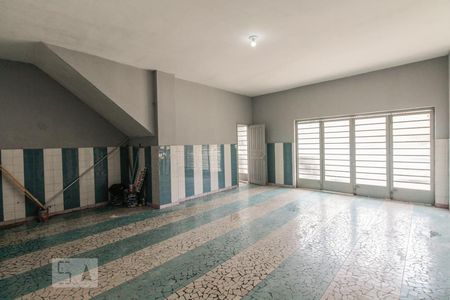 Casa à venda com 203m², 3 quartos e 3 vagasGaragem 
