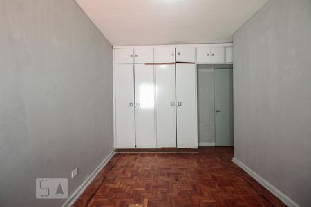 Casa à venda com 203m², 3 quartos e 3 vagasQuarto 2