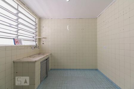 Casa à venda com 203m², 3 quartos e 3 vagasCozinha 