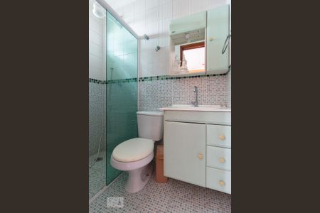 Casa à venda com 280m², 3 quartos e 2 vagasBanheiro de Serviço