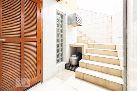 Casa à venda com 280m², 3 quartos e 2 vagasÁrea de Serviço