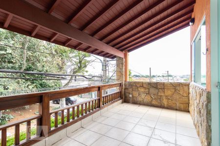 Casa à venda com 280m², 3 quartos e 2 vagasVaranda