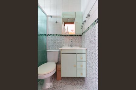 Casa à venda com 280m², 3 quartos e 2 vagasBanheiro de Serviço