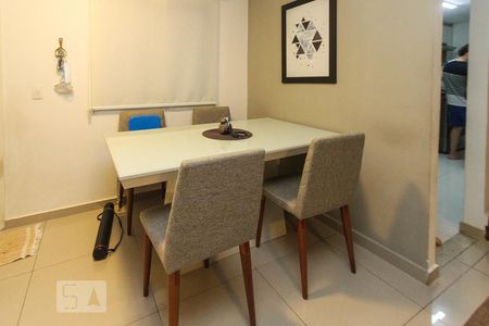 Sala de casa para alugar com 3 quartos, 125m² em Vila Bela, São Paulo