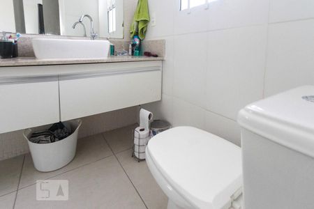 Casa para alugar com 125m², 3 quartos e 3 vagasSuite