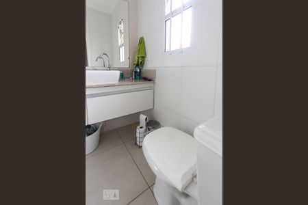 Casa para alugar com 125m², 3 quartos e 3 vagasSuite