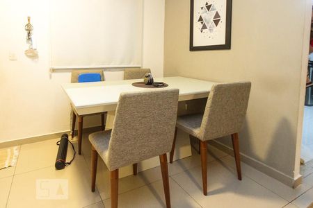 Sala de casa para alugar com 3 quartos, 125m² em Vila Bela, São Paulo