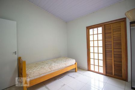 Casa à venda com 400m², 3 quartos e 2 vagasQuarto de Serviço 1