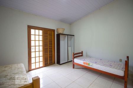 Casa à venda com 400m², 3 quartos e 2 vagasQuarto de Serviço 1