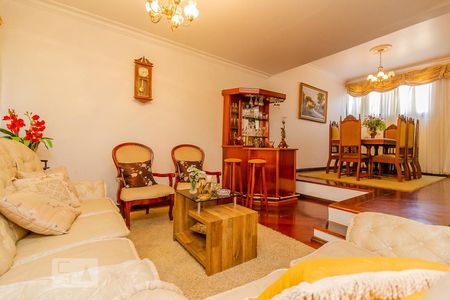 Sala de casa à venda com 4 quartos, 420m² em Cristal, Porto Alegre