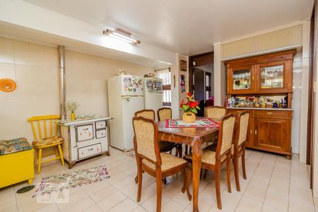 Casa à venda com 420m², 4 quartos e 4 vagasCozinha