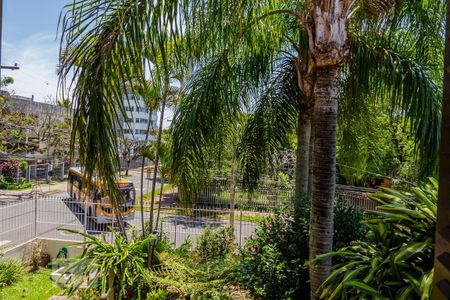 Casa à venda com 420m², 4 quartos e 4 vagasVista