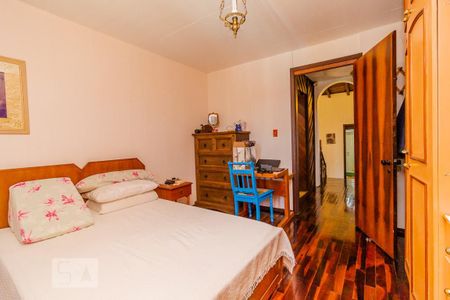 Casa à venda com 420m², 4 quartos e 4 vagasQuarto 3