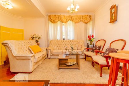 Sala de casa à venda com 4 quartos, 420m² em Cristal, Porto Alegre