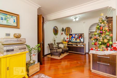 Casa à venda com 420m², 4 quartos e 4 vagasSala