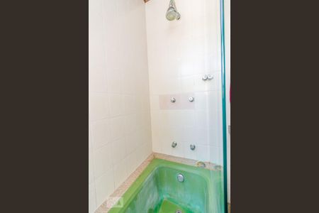 Casa à venda com 420m², 4 quartos e 4 vagasSuíte