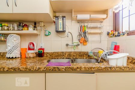 Casa à venda com 420m², 4 quartos e 4 vagasCozinha