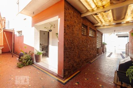 Casa à venda com 244m², 4 quartos e 3 vagasQuintal e garagem