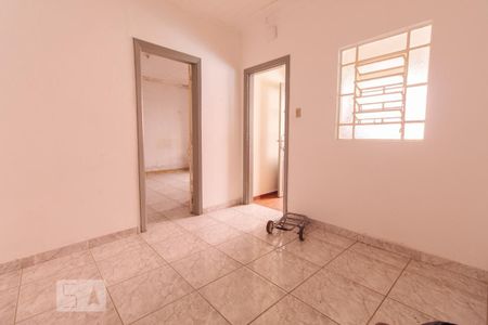 Casa à venda com 244m², 4 quartos e 3 vagasSala - edícula