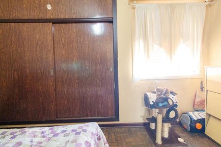 Casa à venda com 244m², 4 quartos e 3 vagasQuarto 3