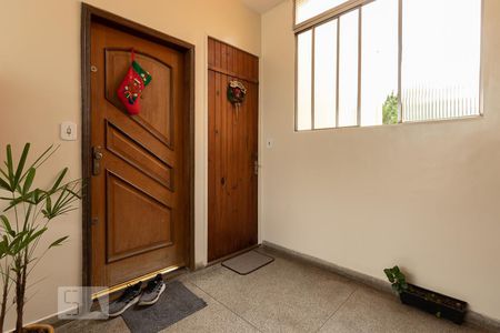 Apartamento à venda com 52m², 2 quartos e 1 vagaEntrada 