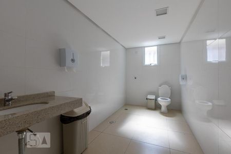 Apartamento para alugar com 99m², 3 quartos e 2 vagasBanheiro Área Comum