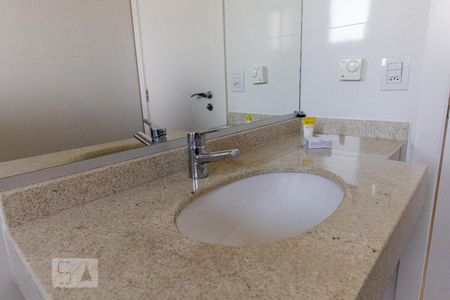 Apartamento para alugar com 99m², 3 quartos e 2 vagasBanheiro Corredor