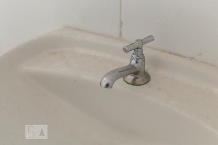 Casa para alugar com 58m², 2 quartos e sem vaga Casa para alugar com 58m², 2 quartos e sem vagaBanheiro - Torneira