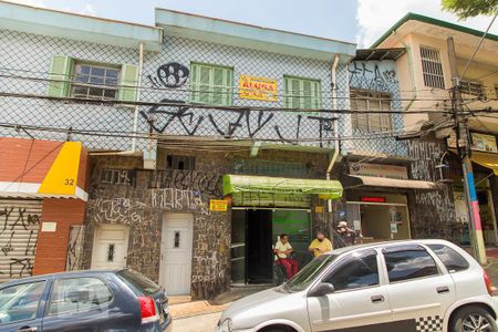 Casa para alugar com 58m², 2 quartos e sem vaga Casa para alugar com 58m², 2 quartos e sem vagaFachada