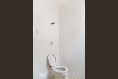 Casa para alugar com 58m², 2 quartos e sem vaga Casa para alugar com 58m², 2 quartos e sem vagaBanheiro