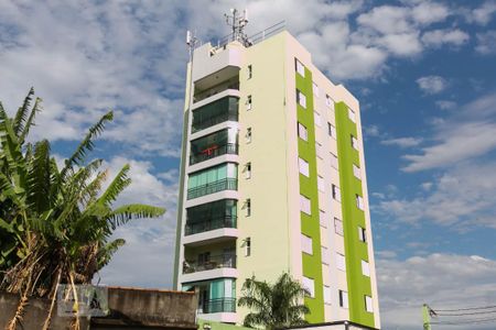 Apartamento à venda com 67m², 2 quartos e 1 vagaFachada do Condomínio