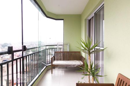 Apartamento à venda com 67m², 2 quartos e 1 vagaVaranda