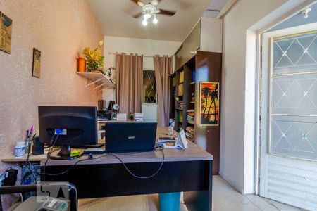 Apartamento à venda com 300m², 3 quartos e 8 vagas Apartamento à venda com 300m², 3 quartos e 8 vagasQuarto 3