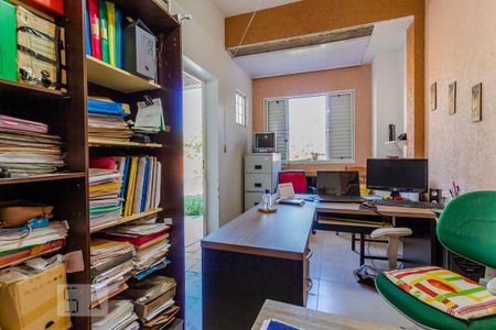 Apartamento à venda com 300m², 3 quartos e 8 vagas Apartamento à venda com 300m², 3 quartos e 8 vagasQuarto 3