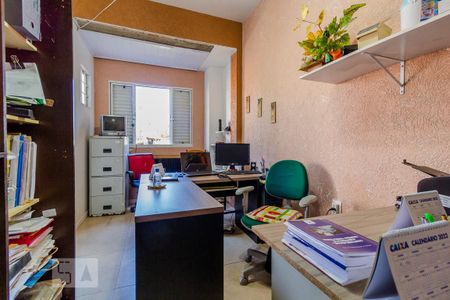 Apartamento à venda com 300m², 3 quartos e 8 vagas Apartamento à venda com 300m², 3 quartos e 8 vagasQuarto 3