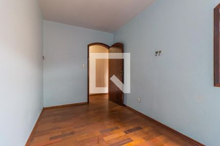 Casa à venda com 356m², 4 quartos e 10 vagasQuarto 1